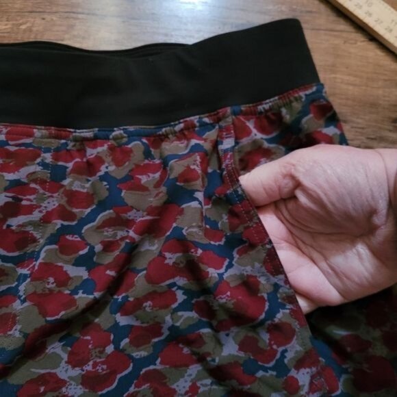 Men's Lululemon Active Shorts Large Pull-on Casual Gym Yoga Print - Picture 4 of 8